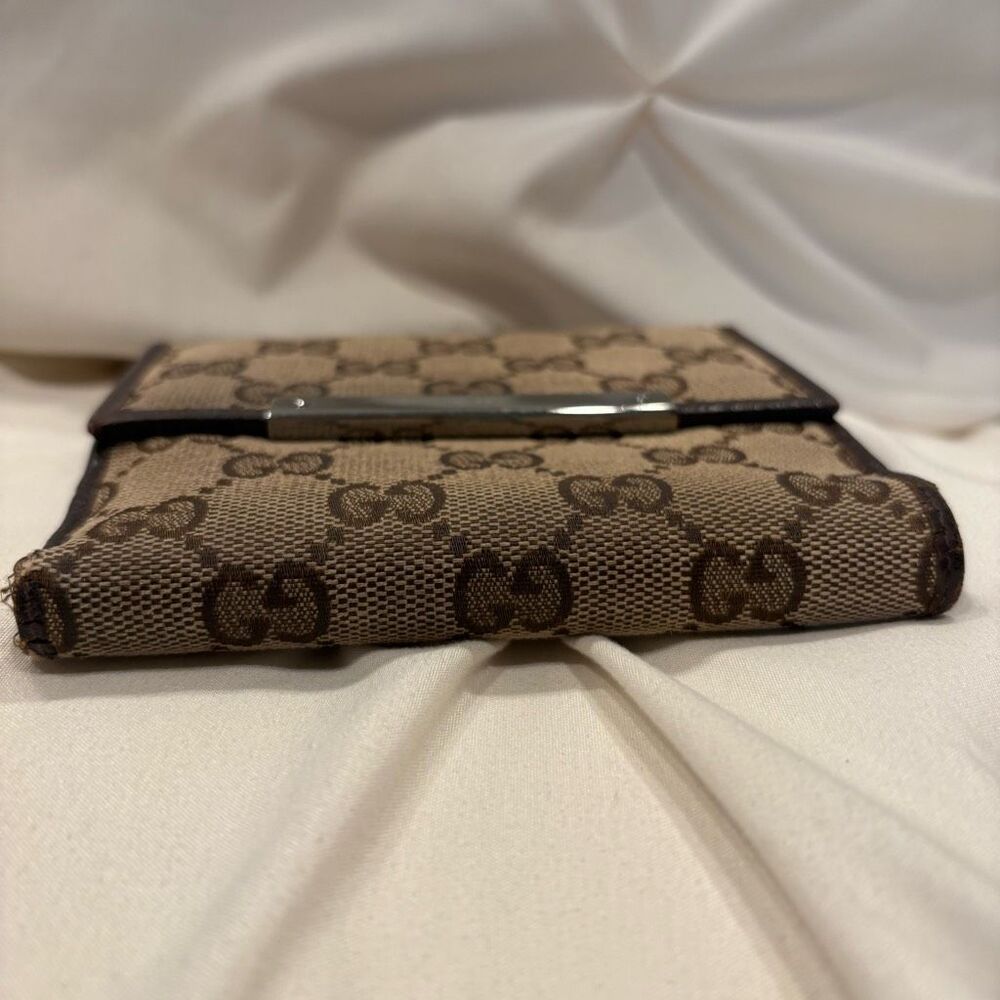 Gucci Brown Monogram Wallet - Picture 8 of 14